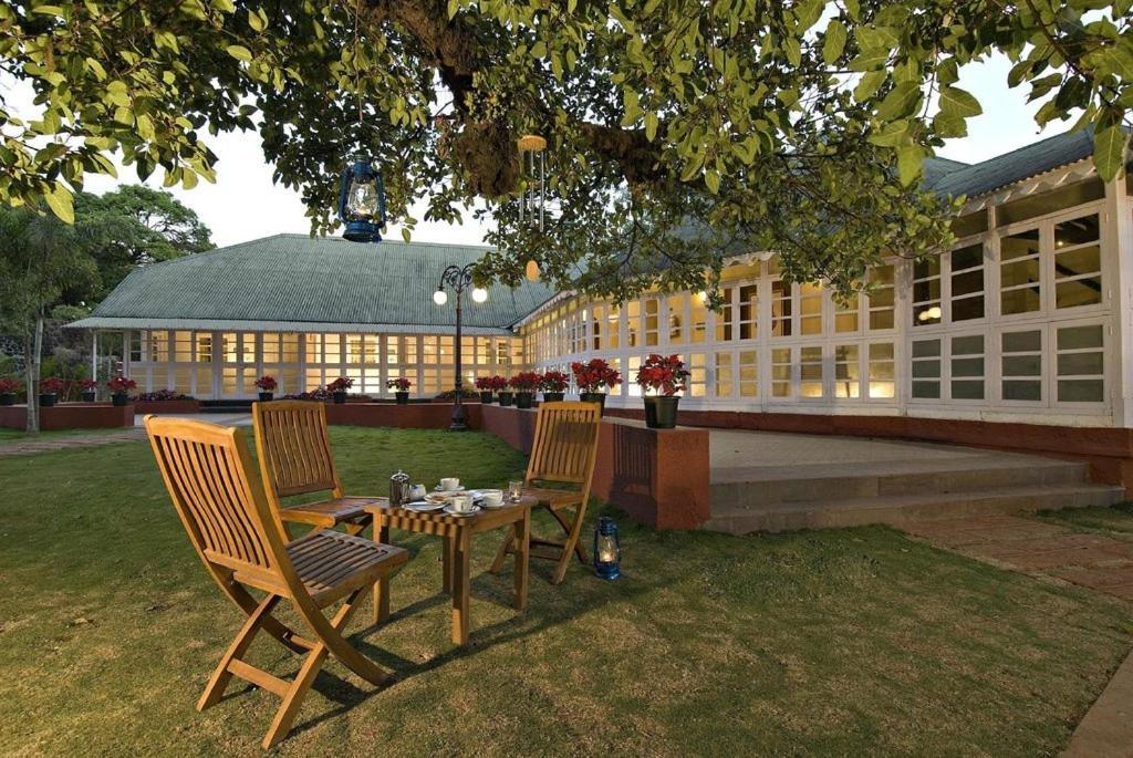 Citrus Chambers Mahabaleshwar Otel Dış mekan fotoğraf