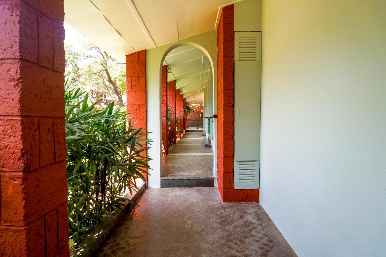 Citrus Chambers Mahabaleshwar Otel Dış mekan fotoğraf