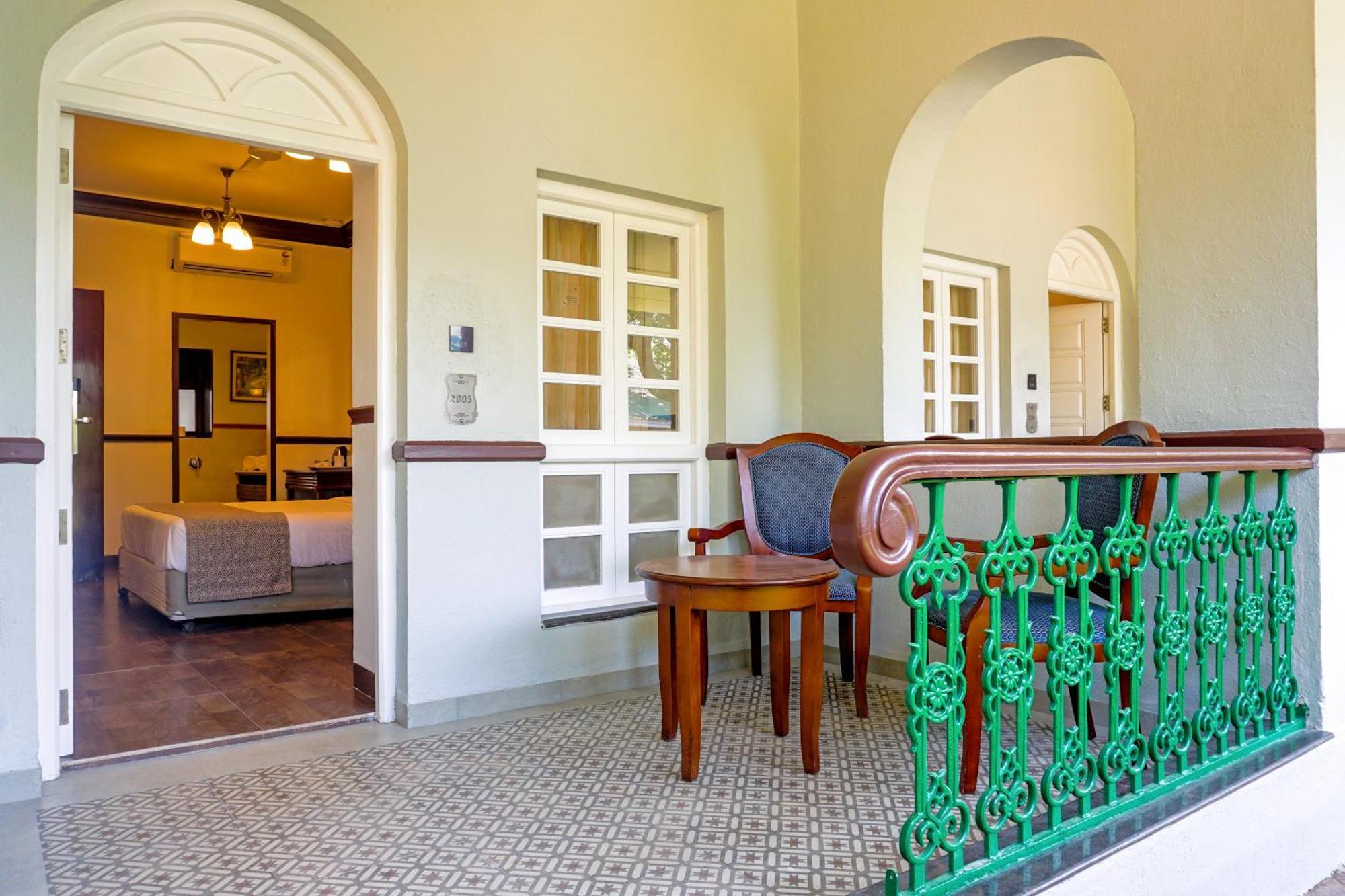 Citrus Chambers Mahabaleshwar Otel Dış mekan fotoğraf